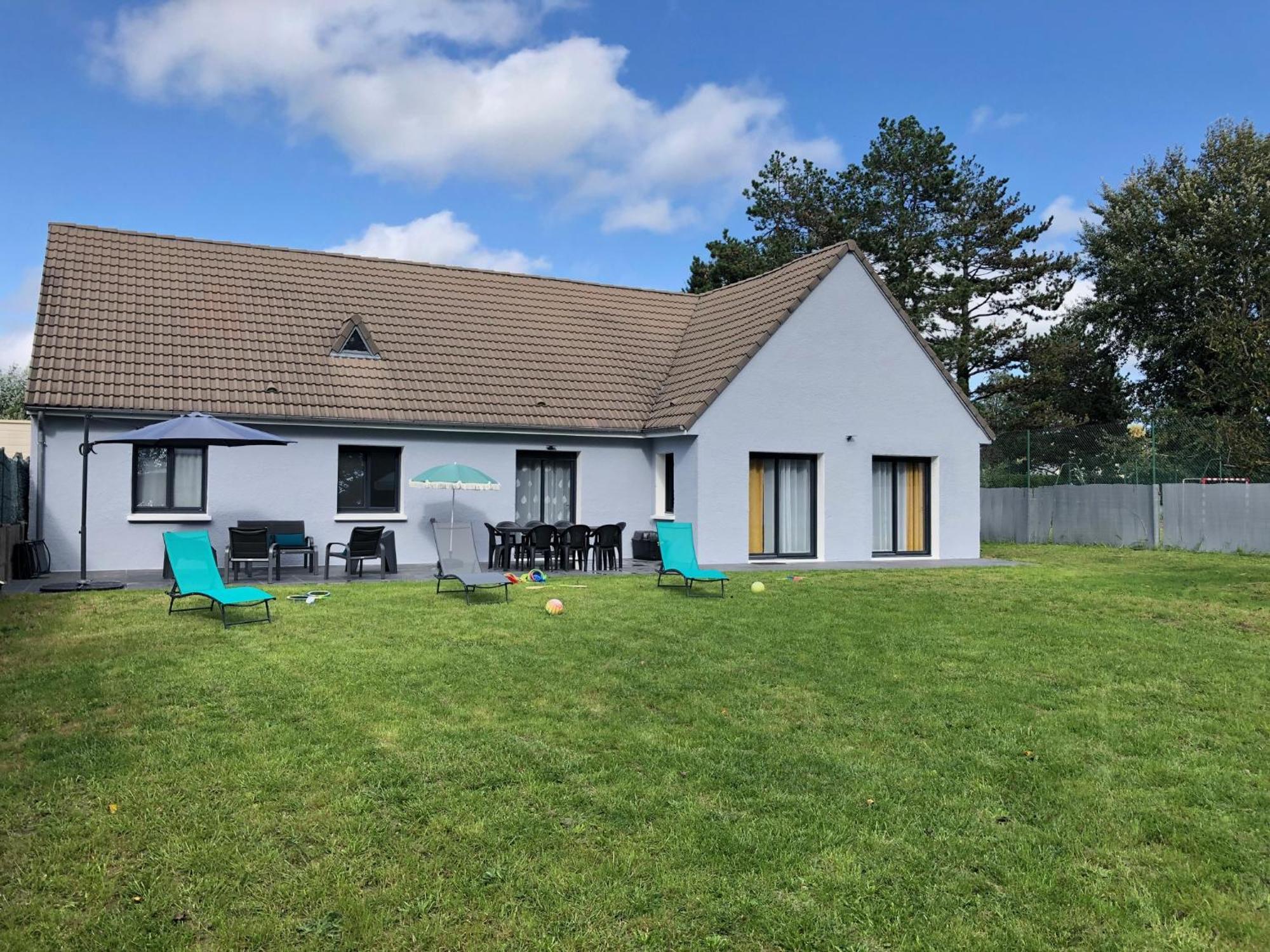 Maison Proximite Golf Et Plage De Breville Sur Mer Exterior photo